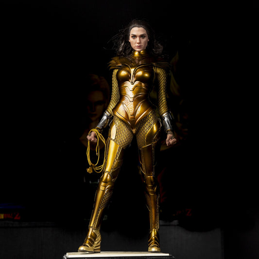 Wonder Woman Golden Eagle Armor  Action Figure